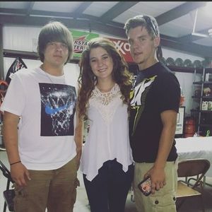 Meet your Posher, Crystal